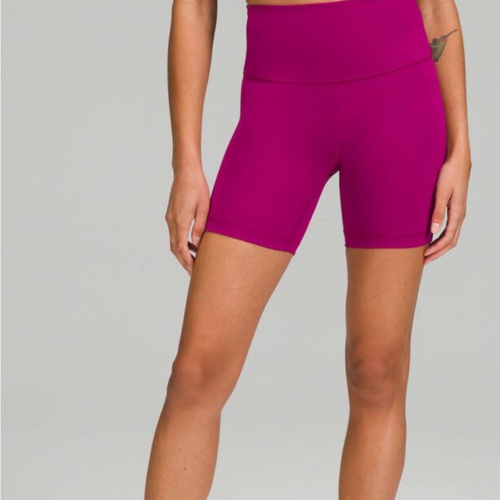 Lululemon Wunder Train High-Rise Short 6”